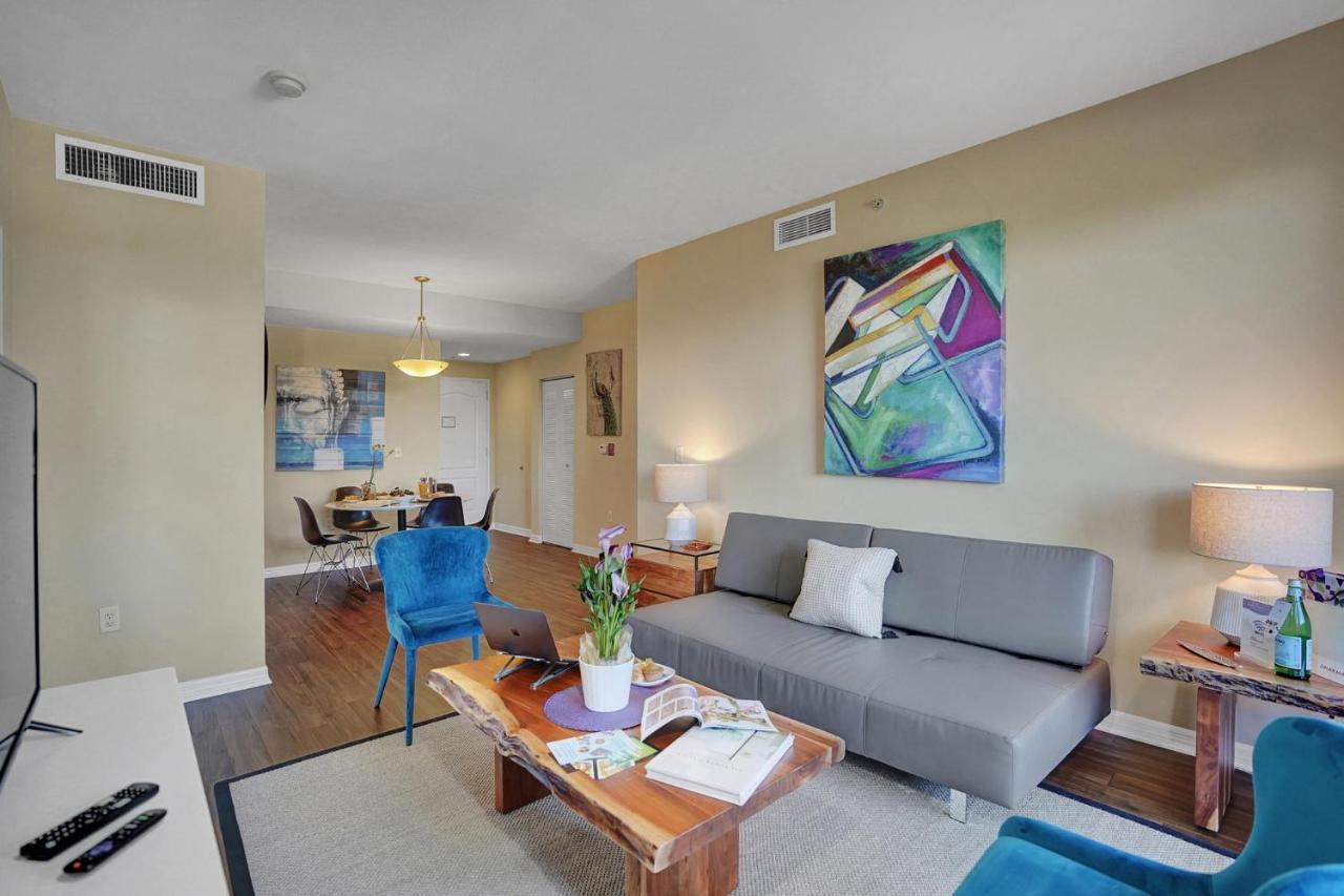 Dharma Home Suites South Miami At Red Road Commons Quarto foto