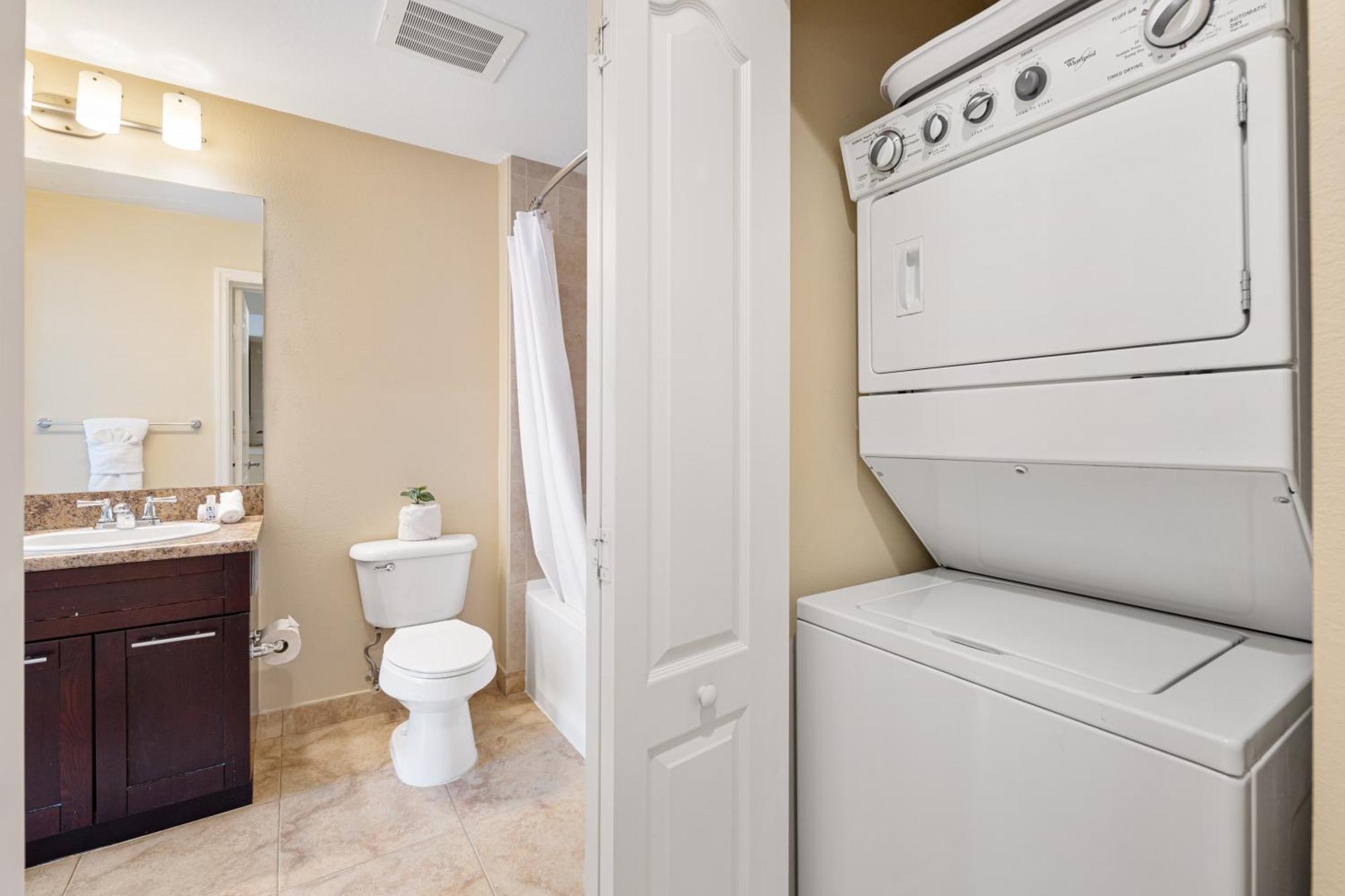 Dharma Home Suites South Miami At Red Road Commons Exterior foto